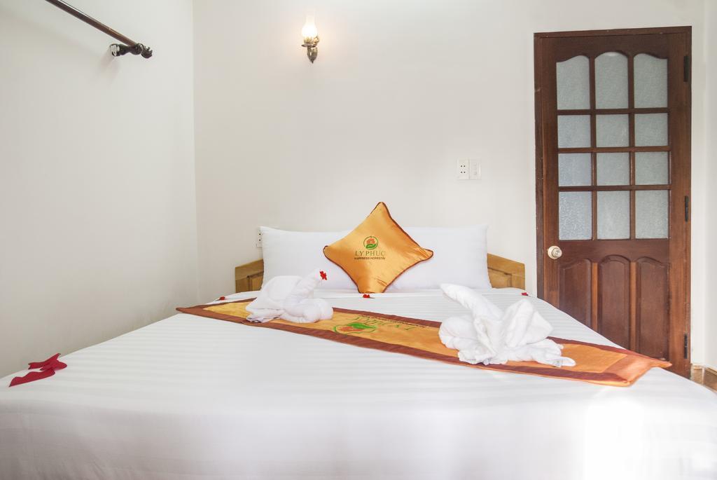 Ly Phuc Homestay Hoi An Room photo